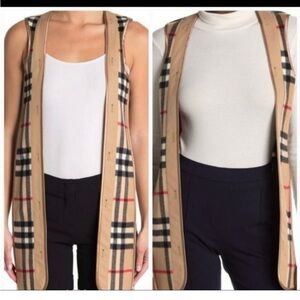 Burberry Classic Check Sleeveless Coat